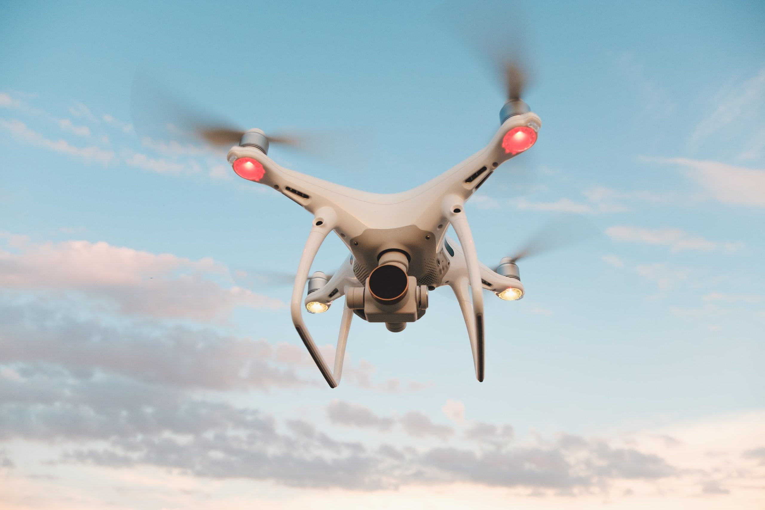 Uso de drones em buscas e salvamentos
