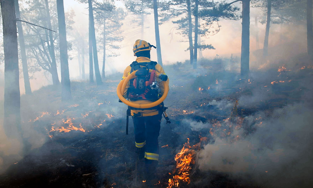 Benefícios de uma motobomba portátil na empresa