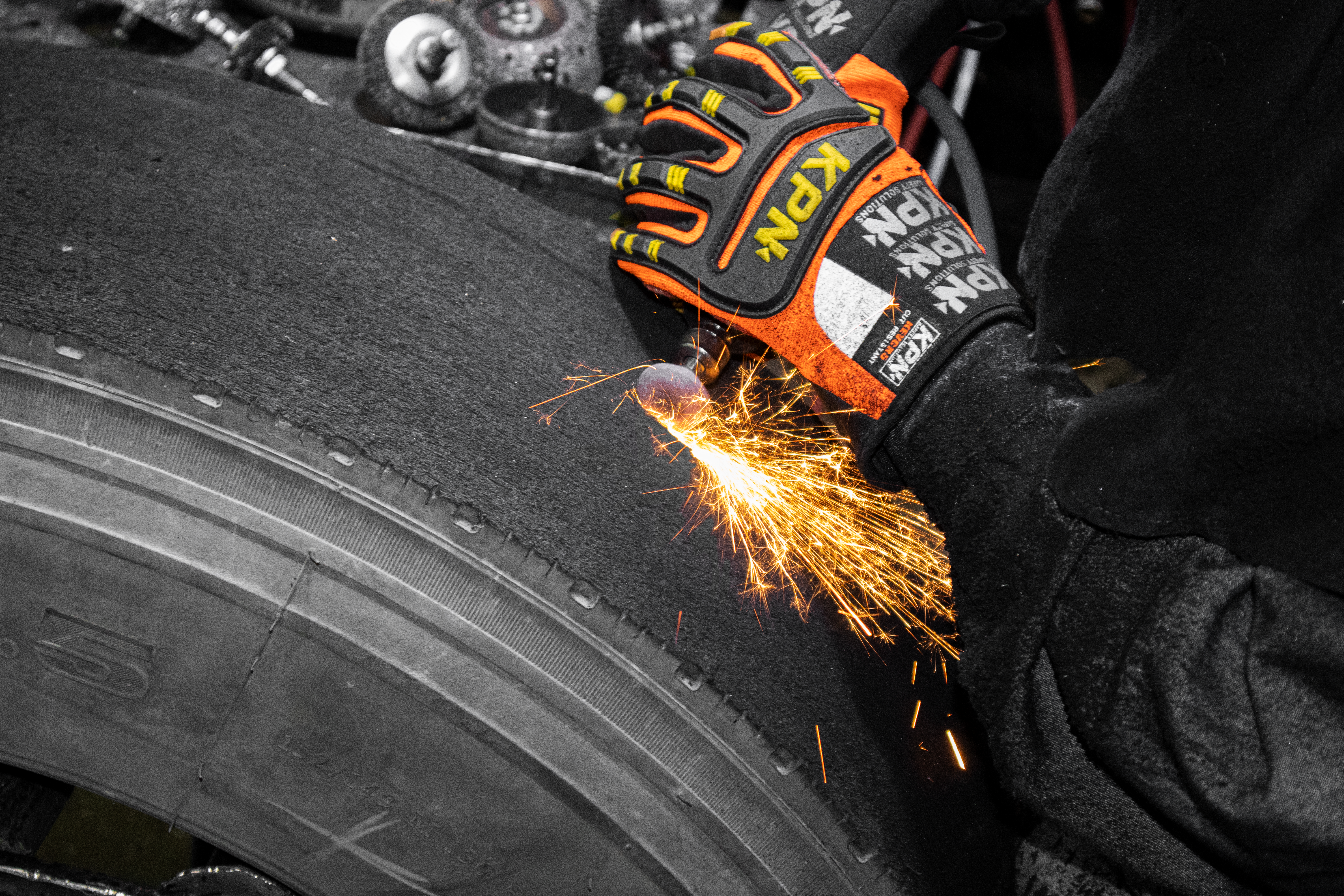 Nível de qualidade requerido em luvas anticorte