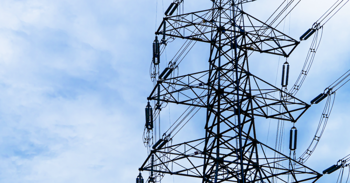 Luvas dielétricas e a segurança de eletricistas e técnicos